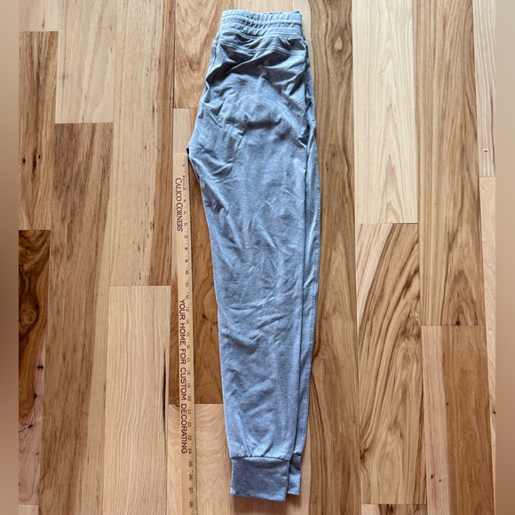 Free Country women’s knit joggers- like new! - Picture 4 of 6